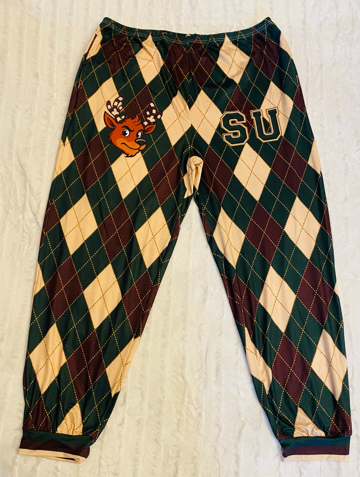 Full SU Argyle pajama pants with Nick the reindeer and side-by-side SU lettering
